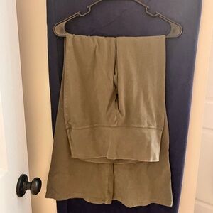 dark green flare leggings